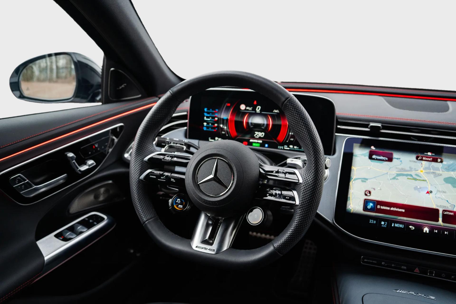 E-53-AMG-15628044-Mercedes-Benz-16