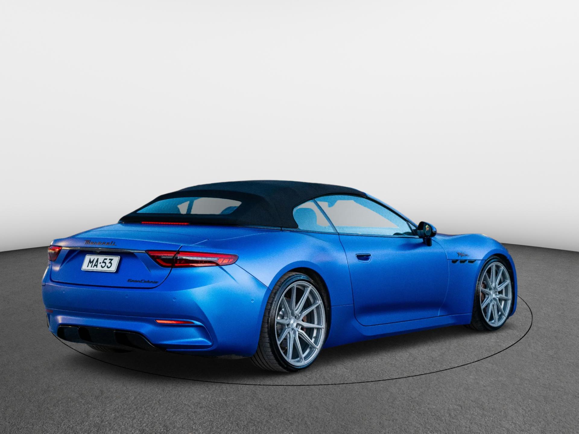 GranCabrio-14680931-Maserati-27